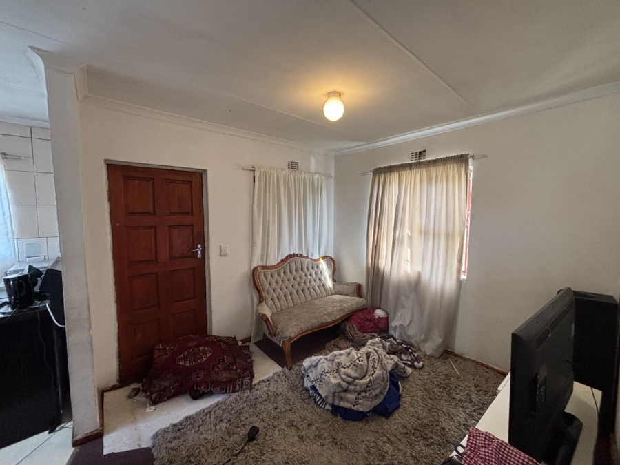 2 Bedroom Property for Sale in Highbury Park Western Cape